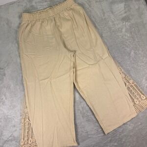 NWT Antthony Women's Beige Cropped Pants Size L Mesh Embroidered Hem Pull-On